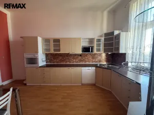 Prodej bytu 4+1, Znojmo, Vídeňská třída, 135 m2