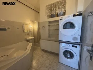 Prodej bytu 4+1, Znojmo, Vídeňská třída, 135 m2