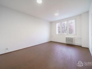 Prodej bytu 3+1, Sokolov, Slavíčkova, 66 m2