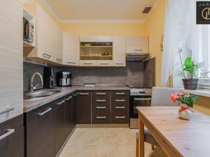 Prodej bytu 2+1, Kladno, Brjanská, 54 m2