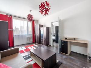 Pronájem bytu 1+1, Praha - Kamýk, Písnická, 40 m2