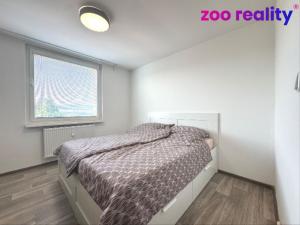 Prodej bytu 3+1, Chomutov, Vítězslava Nezvala, 66 m2