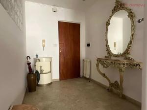 Prodej bytu 5+1, Barcellona Pozzo di Gotto, Itálie, 159 m2