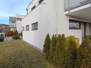 Prodej bytu 2+kk, Hluboká nad Vltavou, Ječná, 55 m2