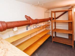 Pronájem rodinného domu, Praha, Nad šejdrem, 252 m2