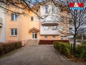 Prodej bytu 1+kk, Praha - Dolní Chabry, Spořická, 39 m2