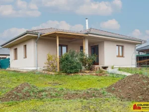 Prodej rodinného domu, Břežany, 133 m2