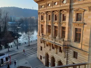 Pronájem bytu 4+1, Praha - Nové Město, Masarykovo nábřeží, 103 m2