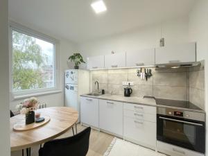 Pronájem bytu 2+1, Olomouc - Holice, U cukrovaru, 45 m2