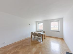 Pronájem bytu 3+1, Praha - Smíchov, Kroftova, 98 m2