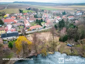 Prodej pozemku pro bydlení, Hostín u Vojkovic, 1755 m2