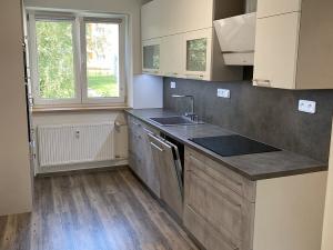 Pronájem bytu 2+1, Kladno - Kročehlavy, Unhošťská, 52 m2