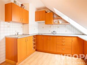 Prodej rodinného domu, Praha - Smíchov, Ke Klimentce, 180 m2