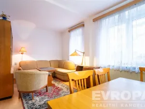 Prodej rodinného domu, Praha - Smíchov, Ke Klimentce, 180 m2