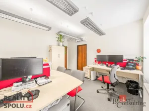 Pronájem kanceláře, Plzeň - Jižní Předměstí, Radobyčická, 55 m2