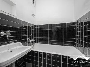 Prodej bytu 2+1, Praha - Letňany, Vítkovická, 51 m2