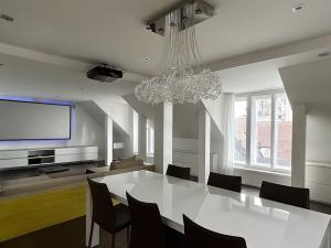 Prodej bytu 5+kk, Praha - Staré Město, 213 m2