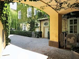 Pronájem bytu 4+1, Praha - Malá Strana, 170 m2