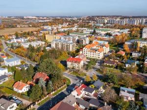 Prodej pozemku pro bydlení, Praha - Zličín, Hrozenkovská, 1647 m2