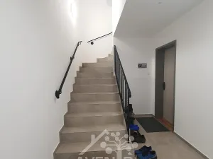 Pronájem bytu 2+kk, Stráž nad Nisou, Myslbekova, 48 m2