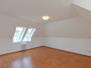 Pronájem rodinného domu, Praha - Kunratice, Ke hrádku, 417 m2