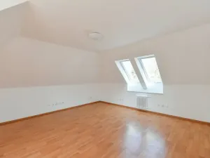 Pronájem rodinného domu, Praha - Kunratice, Ke hrádku, 417 m2