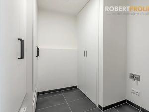 Pronájem bytu 3+kk, Praha - Lysolaje, Lysolajské údolí, 77 m2