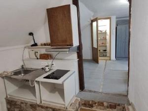 Pronájem bytu 1+kk, Roštín, 30 m2