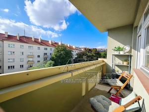 Prodej bytu 2+kk, Praha - Vršovice, Kišiněvská, 48 m2