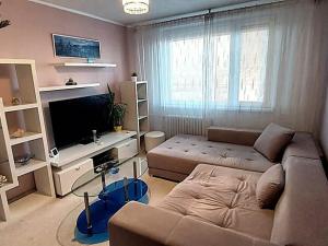 Prodej bytu 3+1, Praha - Letňany, Dobratická, 68 m2