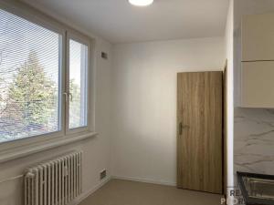 Pronájem bytu 4+1, Znojmo, náměstí Svobody, 74 m2