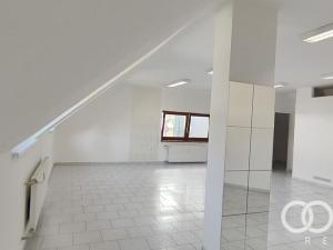 Pronájem kanceláře, Rožnov pod Radhoštěm, 70 m2
