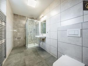 Prodej rodinného domu, Smečno, Za Školou, 131 m2