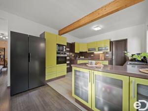 Prodej rodinného domu, Hněvčeves, 202 m2