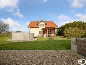 Prodej rodinného domu, Hněvčeves, 202 m2