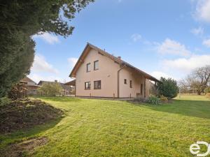 Prodej rodinného domu, Hněvčeves, 202 m2