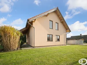 Prodej rodinného domu, Hněvčeves, 202 m2