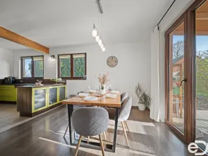 Prodej rodinného domu, Hněvčeves, 202 m2