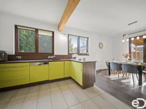 Prodej rodinného domu, Hněvčeves, 202 m2