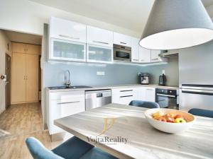 Prodej bytu 3+1, Olomouc, Handkeho, 92 m2