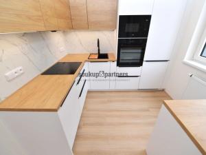 Pronájem bytu 2+kk, Praha - Prosek, Čakovická, 52 m2