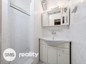 Pronájem bytu 1+kk, Třebíč - Nové Dvory, Velkomeziříčská, 28 m2