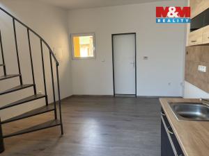 Pronájem bytu 2+kk, Přelouč, Václavské náměstí, 46 m2