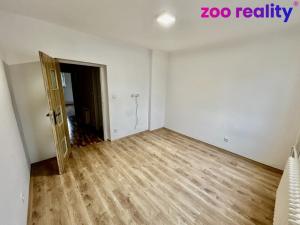 Prodej bytu 3+1, Mojné, 61 m2