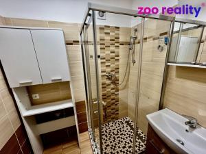 Prodej bytu 3+1, Mojné, 61 m2