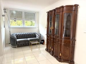 Prodej rodinného domu, Praha - Újezd nad Lesy, Hulická, 320 m2