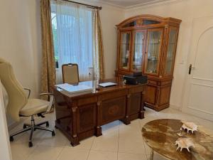 Prodej rodinného domu, Praha - Újezd nad Lesy, Hulická, 320 m2