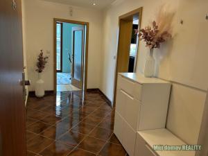 Pronájem bytu 2+kk, Praha - Stodůlky, Švejcarovo náměstí, 67 m2