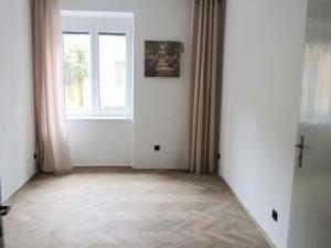 Pronájem bytu 2+1, Znojmo, Hálkova, 64 m2