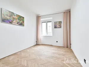 Pronájem bytu 2+1, Znojmo, Hálkova, 64 m2